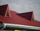 Как уберечь и сохранить крышу из металлочерепицы